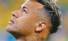 开云体育入口-巴西球星内马尔遭遇伤病，或将缺席美洲杯决赛