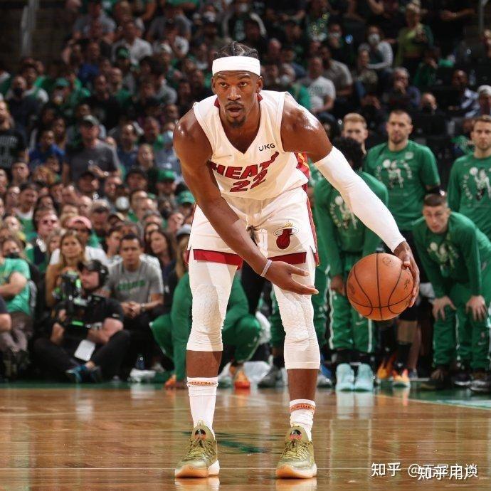 V5轻取TSM,Crisp完成史诗逆转鏖战多局淘汰赛,强势挺进下一轮 V5轻取TSM,Crisp完成史诗逆转鏖战多局淘汰赛,强势挺进下一轮