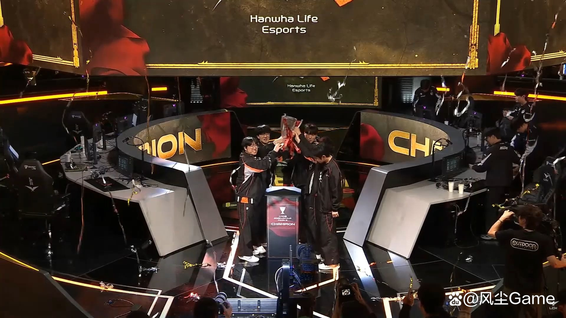 PSG血洗TES，Bin极限生还后反打强强对话半决赛，成为赛场最大亮点