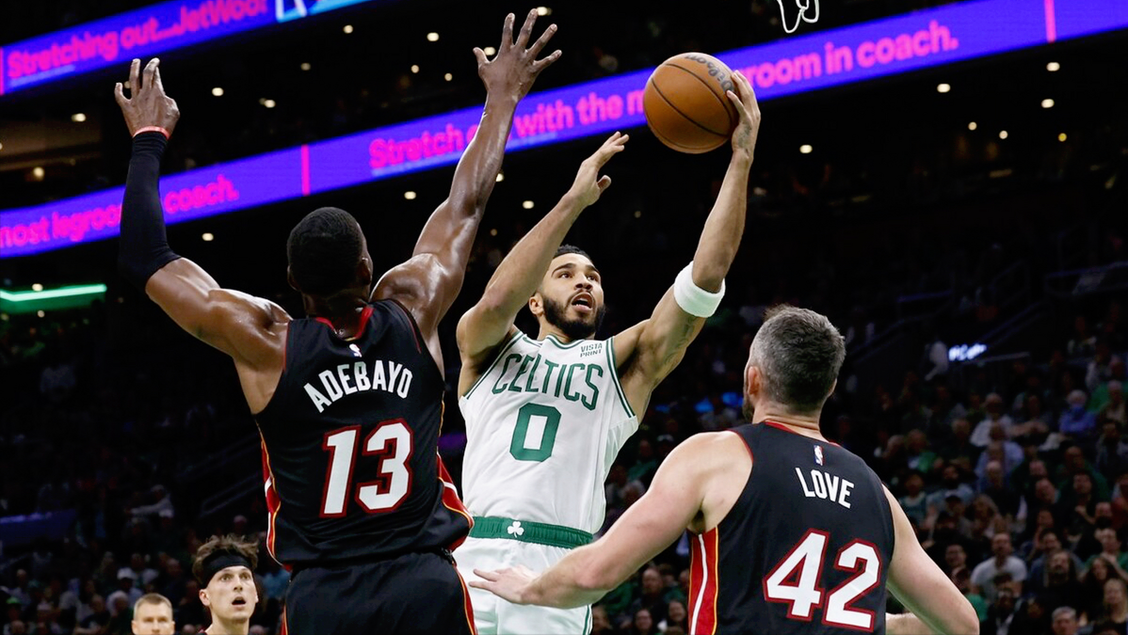 热火力克凯尔特人,巴特勒27分领军率队赢球 热火力克凯尔特人,巴特勒27分领军率队赢球