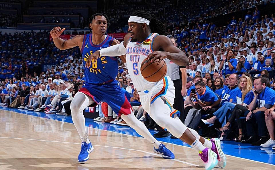 雷霆队关键时刻失误连连，遭遇三连败