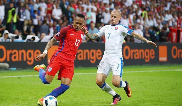 阿塞拜疆主场大胜大炮破门斯洛伐克客场告捷