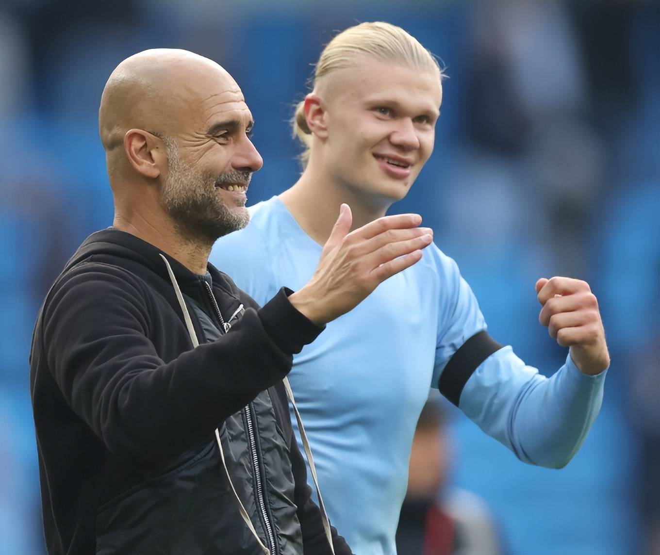 乌克兰横扫曼联，哈兰德扛起全队