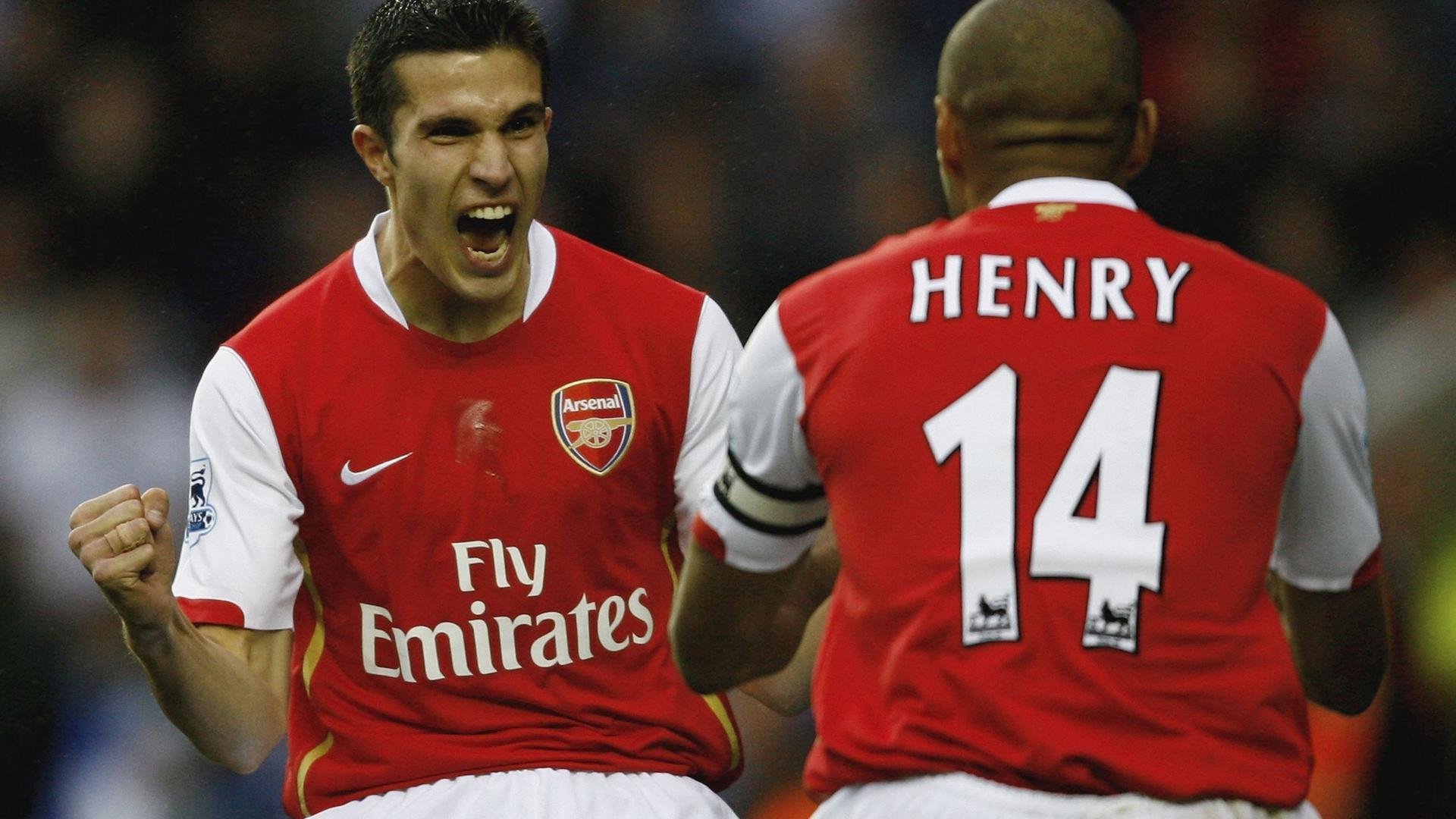 金左脚粉碎铁血王朝，国王无名英格拉姆让辽宁霸主神话轰然倒塌