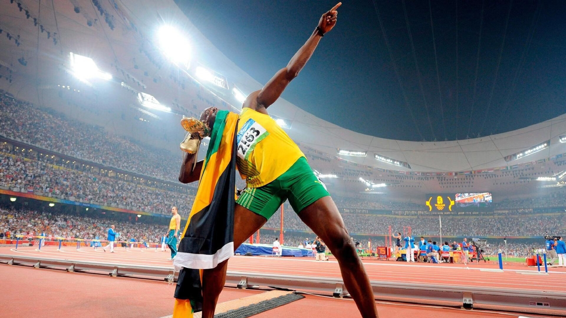 跨越国界的绝响,当张本智和成为波兰关键先生