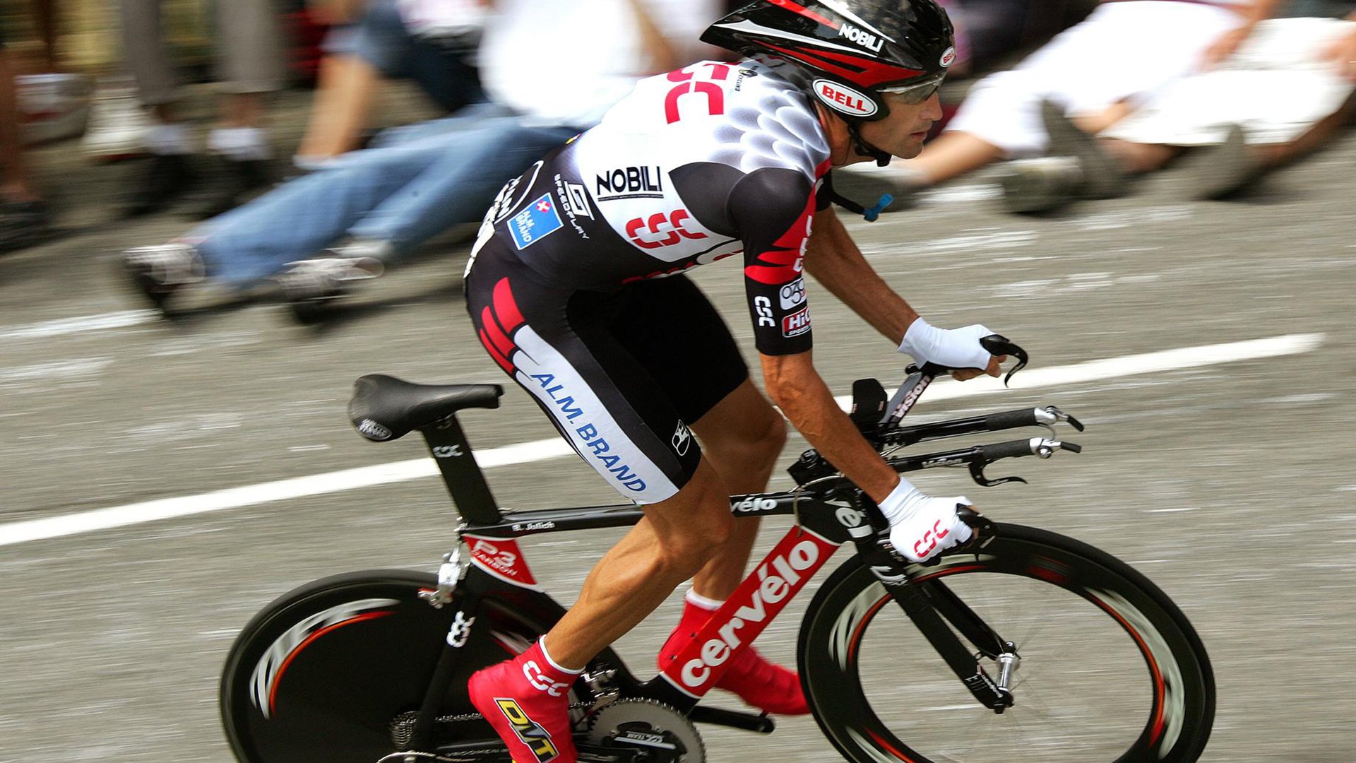 蝴蝶飞过海峡，当福建队用逆转爵士，奏响草根篮球的即兴乐章